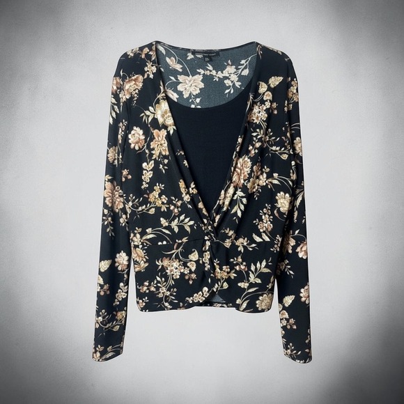 Briggs New York Tops - Briggs New York Womens XL Black‎ Floral Twist Front Faux Wrap Top 385-KL2